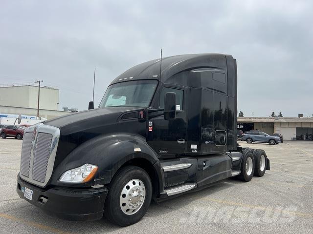 Kenworth T680 Trekkers