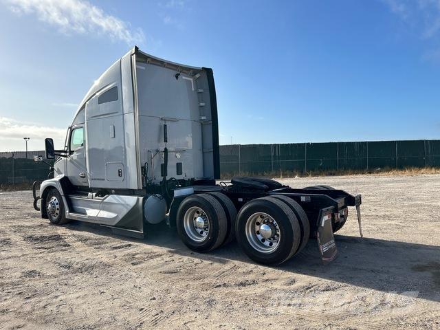 Kenworth T680 Trekkers
