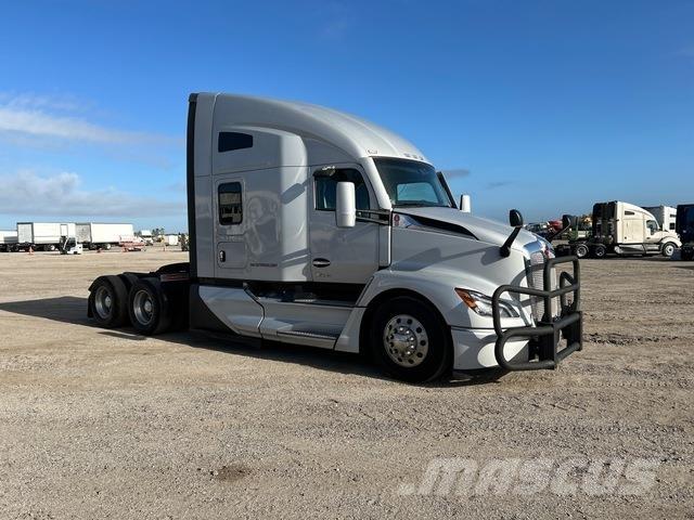 Kenworth T680 Trekkers