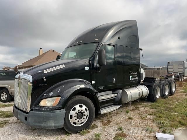 Kenworth T700 Trekkers