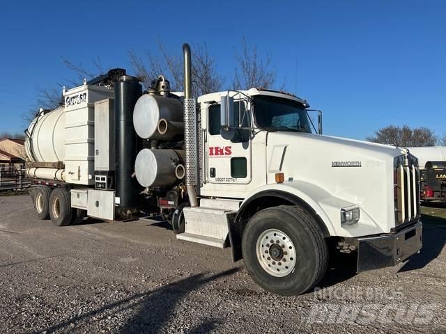 Kenworth T800 Rupsgraafmachines