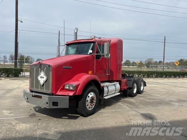 Kenworth T800 Trekkers
