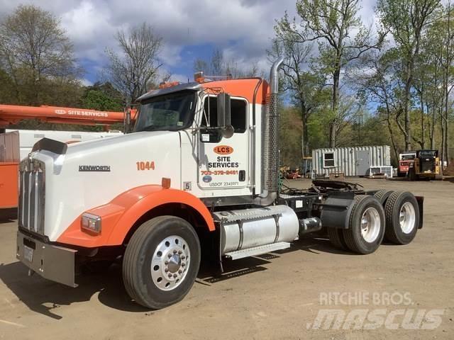 Kenworth T800 Trekkers