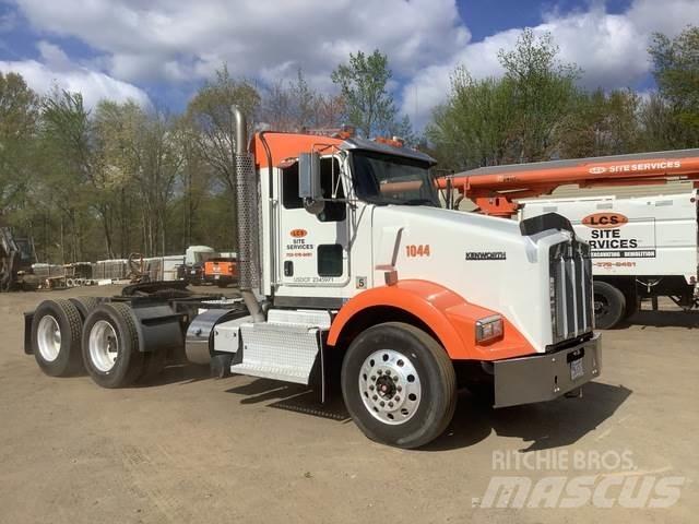 Kenworth T800 Trekkers