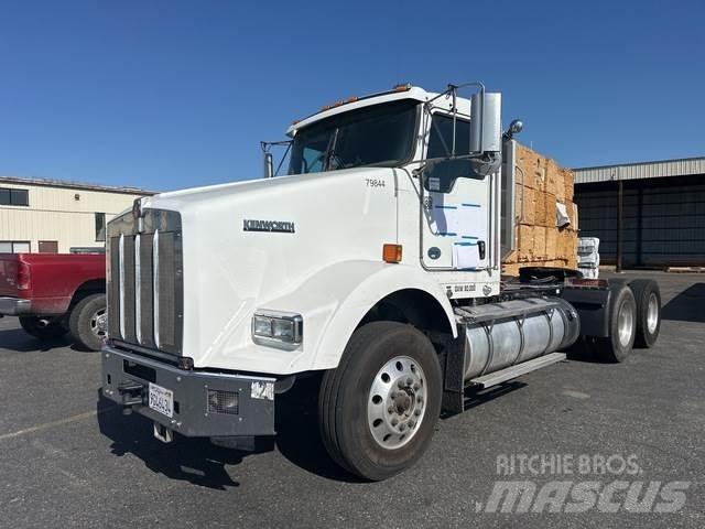 Kenworth T800 Trekkers