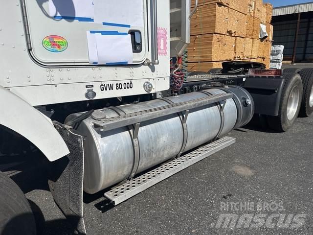 Kenworth T800 Trekkers
