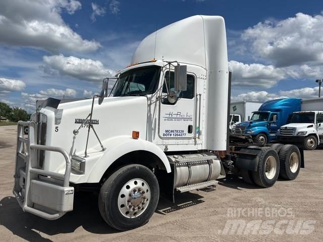 Kenworth T800 Trekkers
