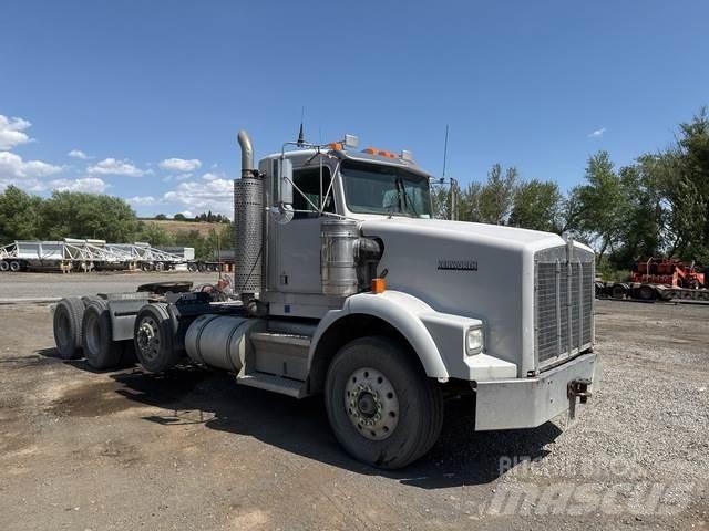 Kenworth T800 Trekkers
