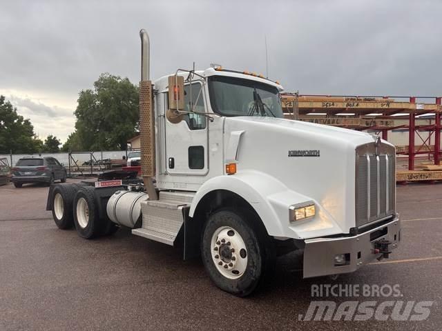 Kenworth T800 Trekkers
