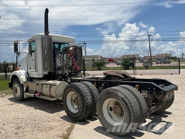 Kenworth T800 Trekkers