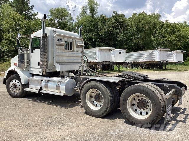 Kenworth T800 Trekkers