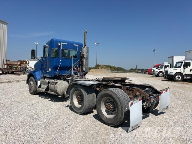 Kenworth T800 Trekkers