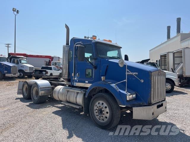 Kenworth T800 Trekkers