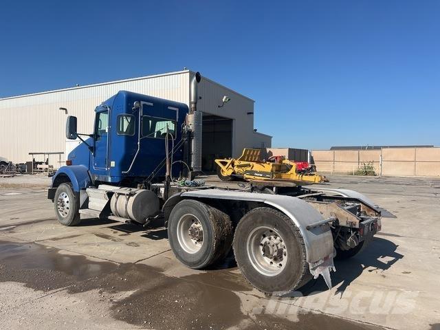 Kenworth T800 Trekkers