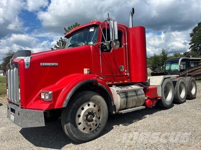 Kenworth T800 Trekkers