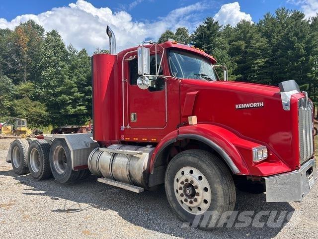 Kenworth T800 Trekkers