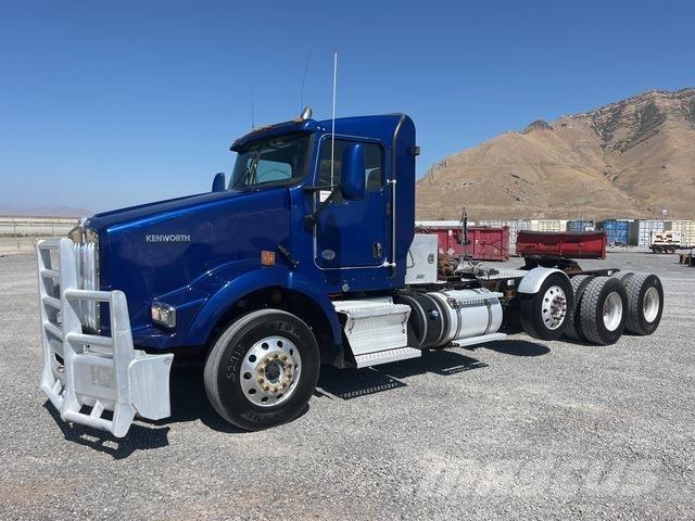 Kenworth T800 Trekkers