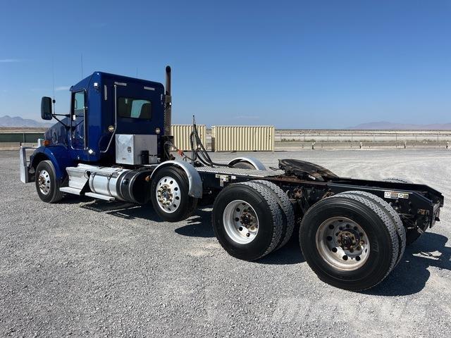 Kenworth T800 Trekkers