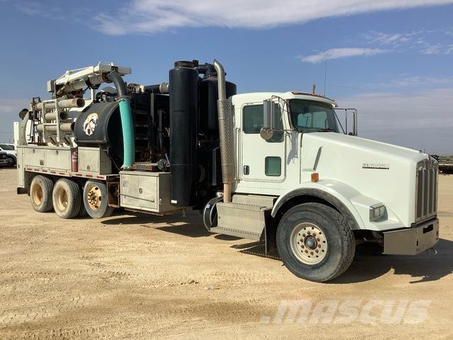 Kenworth T800 Rupsgraafmachines