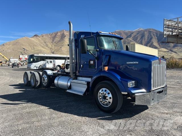 Kenworth T800 Trekkers