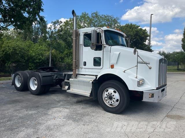 Kenworth T800 Trekkers