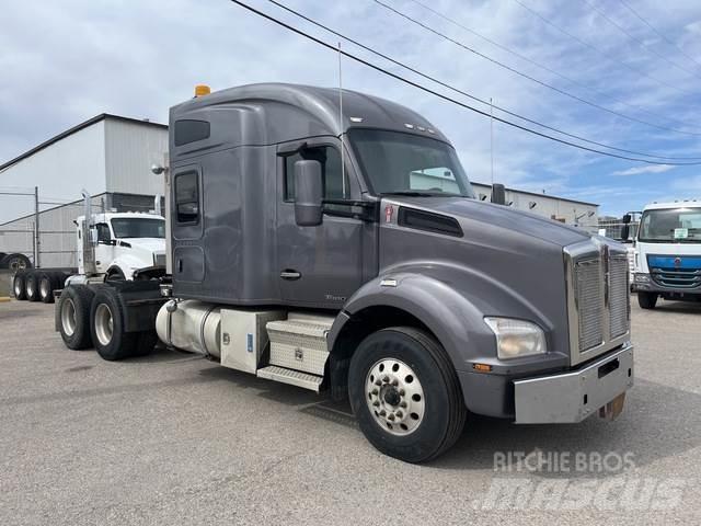 Kenworth T880 Trekkers