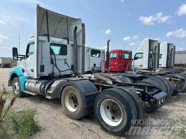 Kenworth T880 Trekkers