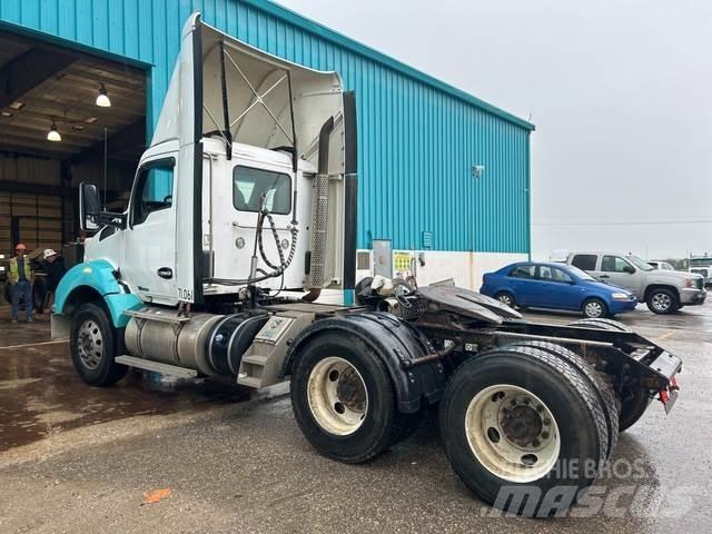 Kenworth T880 Trekkers