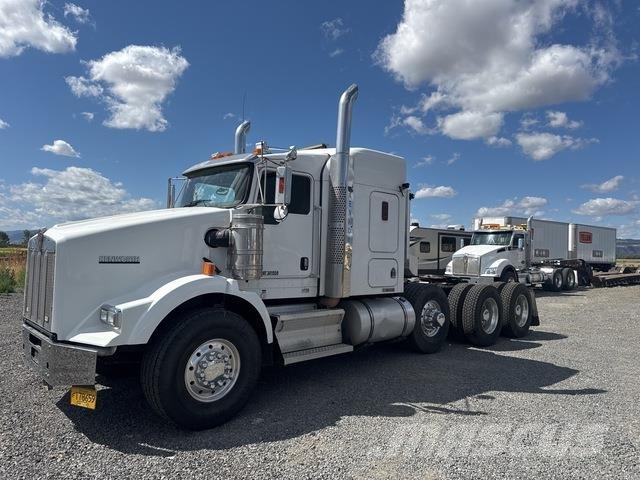 Kenworth T880 Trekkers