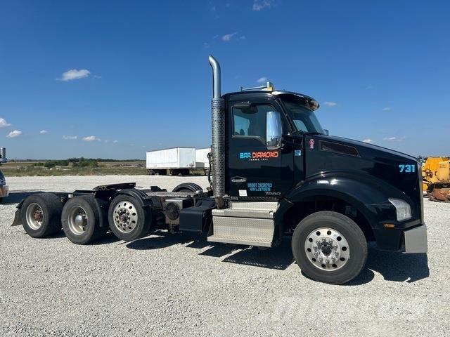 Kenworth T880 Trekkers