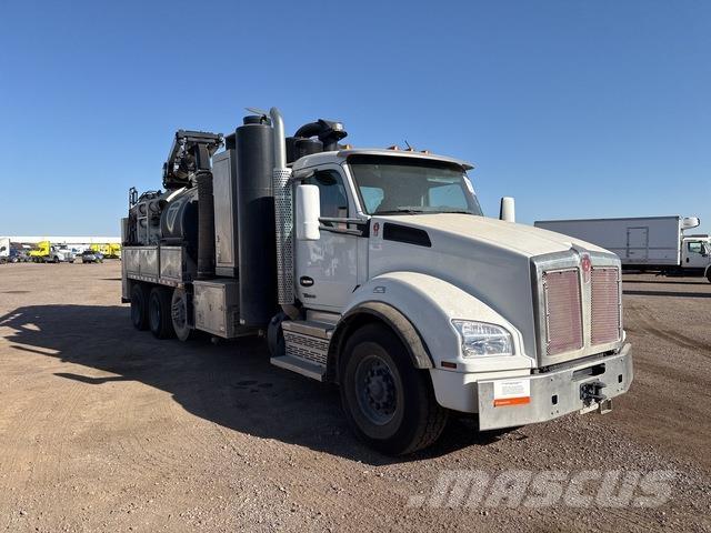 Kenworth T880 Rupsgraafmachines