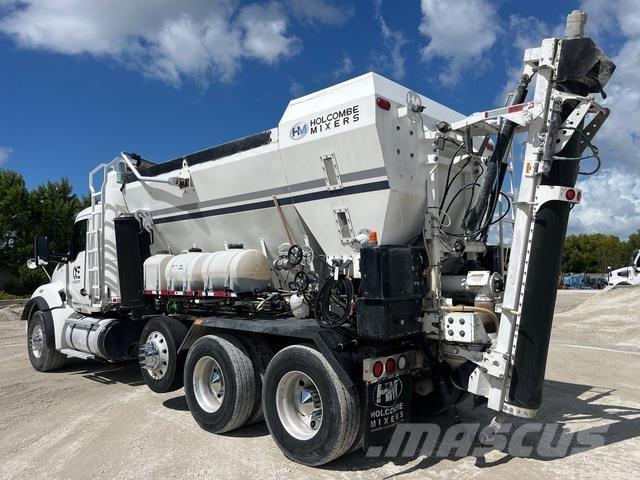 Kenworth T880 Betonmixers en pompen