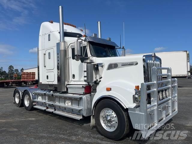 Kenworth T909 Trekkers