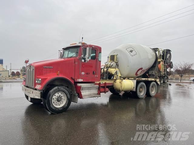 Kenworth W900B Anders