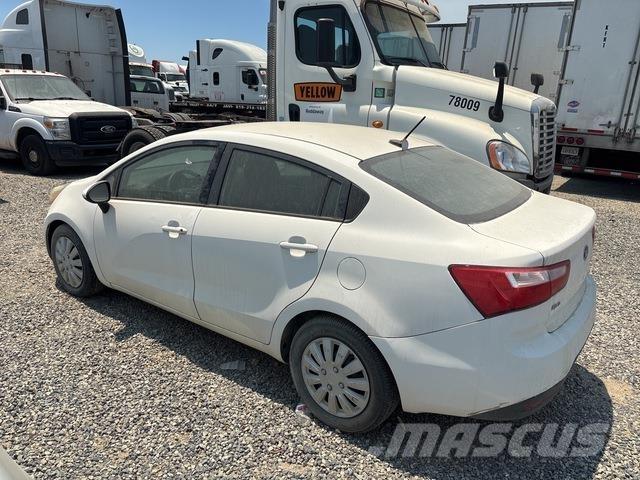 Kia Rio Auto's