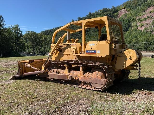 Komatsu D65E-6 Rupsdozers