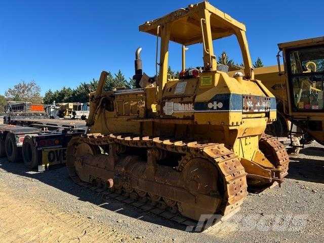 Komatsu D68E-1 Rupsdozers