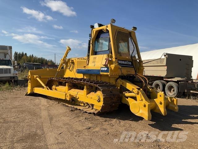 Komatsu D85P Rupsdozers