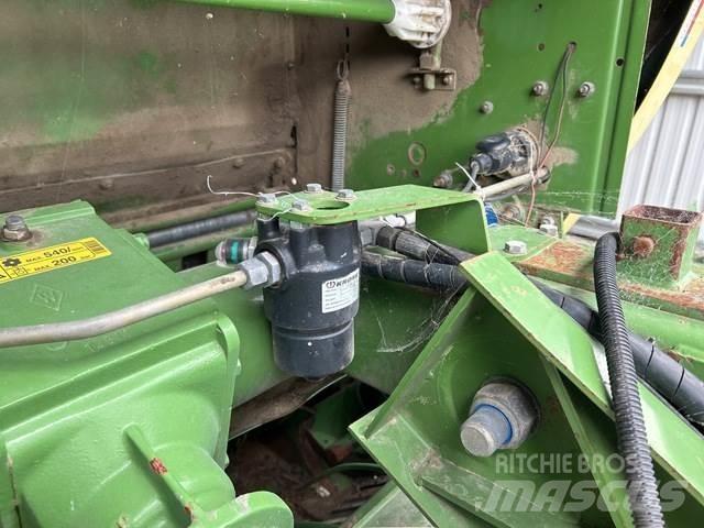 Krone V1500MC Ronde-balenpersen