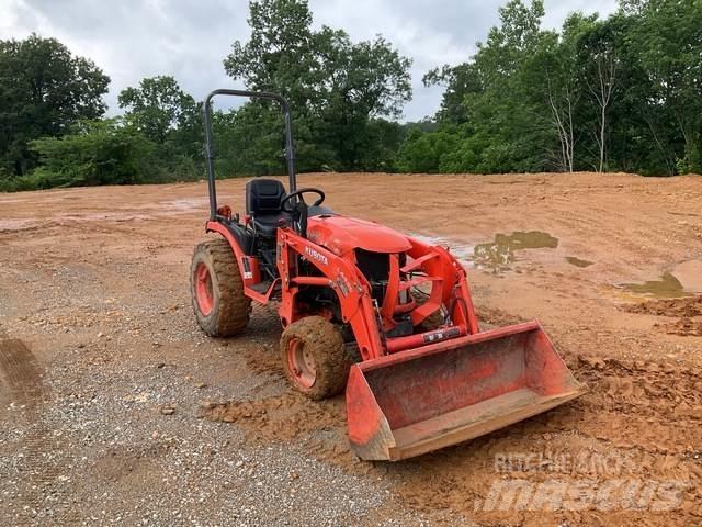 Kubota B2401DT Compacttrekkers