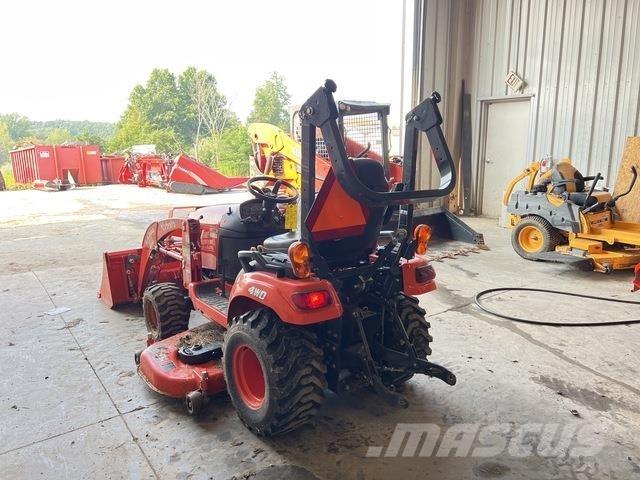 Kubota BX2380 Compacttrekkers
