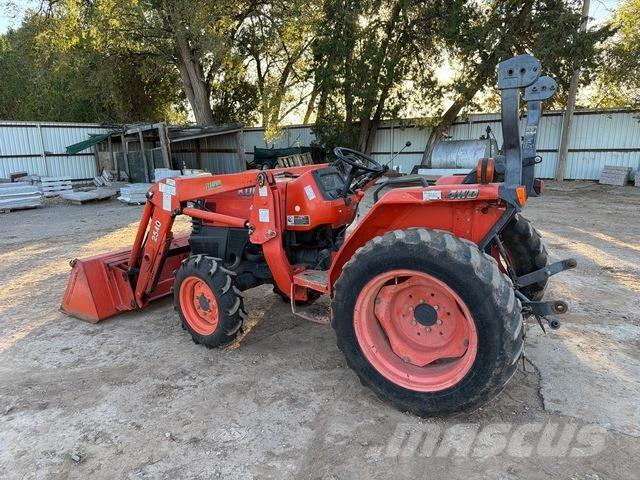 Kubota L2800D Tractoren