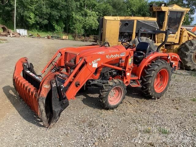 Kubota L3902DT Compacttrekkers