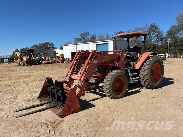 Kubota M105S Tractoren