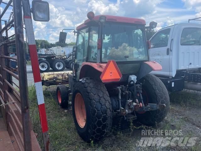 Kubota M5700 Veegmachines voor binnen