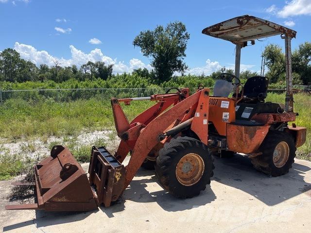 Kubota R420 Wielladers