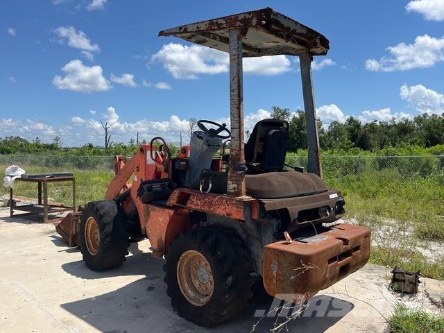Kubota R420 Wielladers