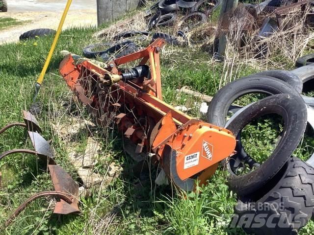 Kuhn  Overige grondbewerkingsmachines en accessoires