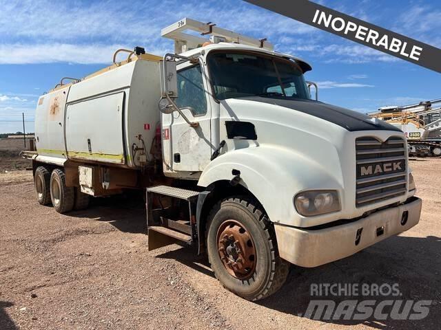 Mack CSMR Tankwagen