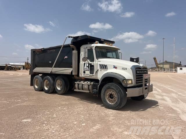 Mack CTP713 Kipper